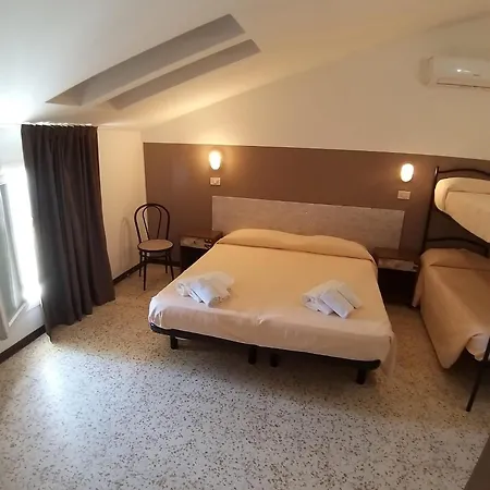 Hotel Ideal Rimini Exterior photo
