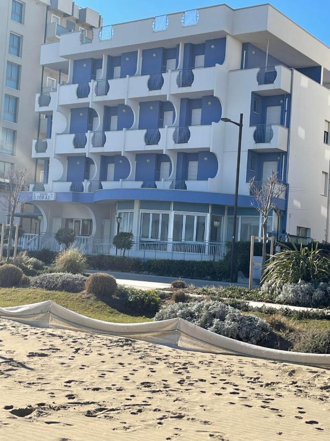 Hotel Ideal