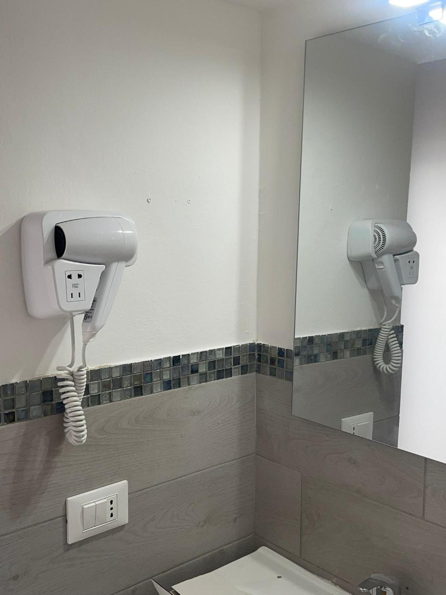 Hotel Ideal 3*
